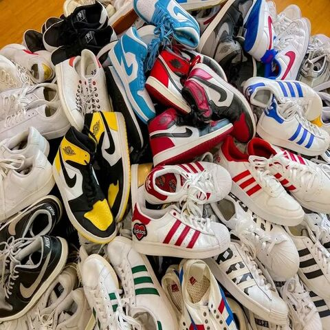 Used sneakers - Image 5